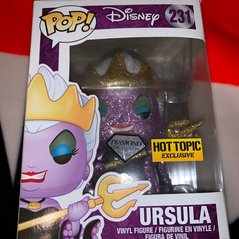 Funko Pop: Ursula Diamond Collection #231